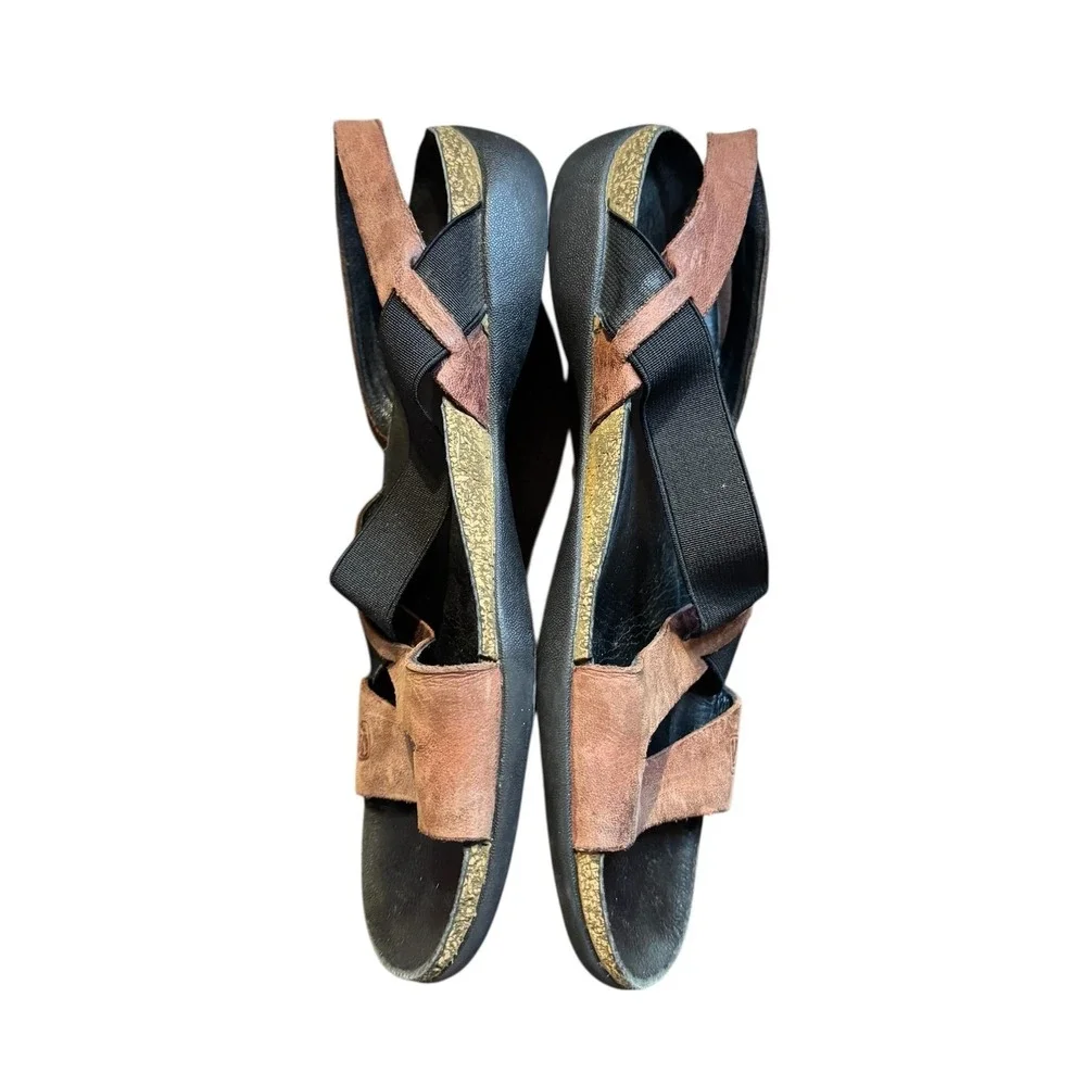 KEEN Sandals Womens Size 7 Brown Leather Slingback‎ Strappy Elastic Cork Footbed